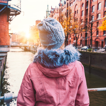 Herbst in der Speicherstadt - © Igor Tichonow - stock.adobe.com