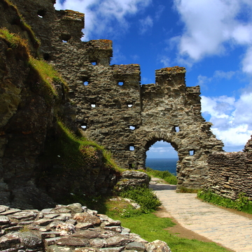 Burg Tintagel an der Westküste Cornwalls, Vereinigtes Königreich - ©Christoph - stock.adobe.com