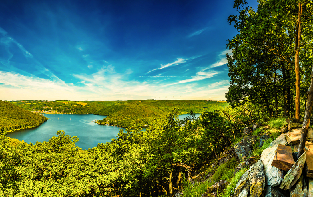 Rursee mitten im Nationalpark Eifel