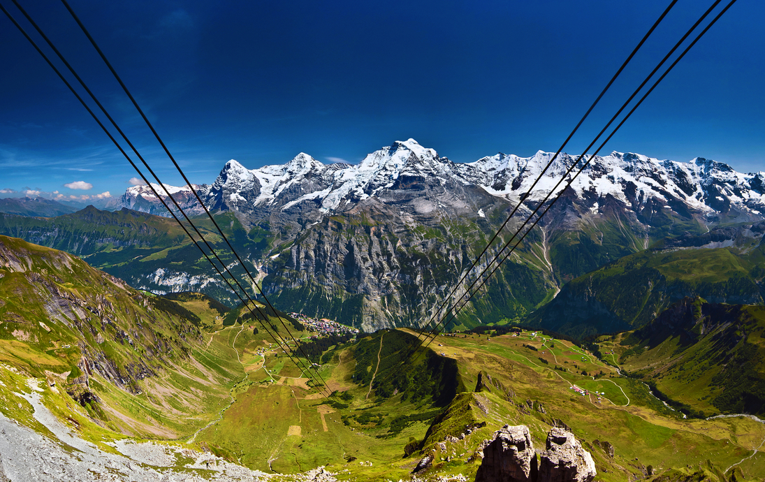 Eiger, Mönch & Jungfrau vom Schilthorn aus betrachtet