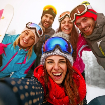 Winterurlaub - © luckybusiness - stock.adobe.com