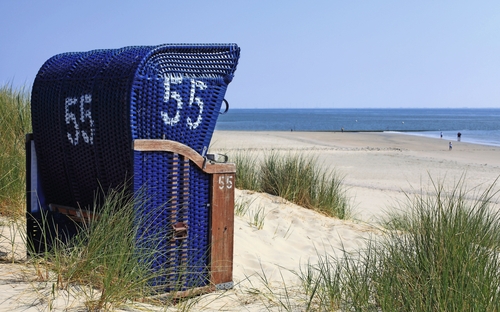 Strandkörbe auf der Insel Borkum