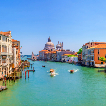 Panorama des Canal Grande und der Basilika Santa Maria della Salute in Venedig - © Vladimir Sazonov - stock.adobe.com