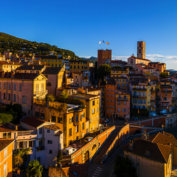 Luftaufnahme von Grasse - © alexey_fedoren - stock.adobe.com