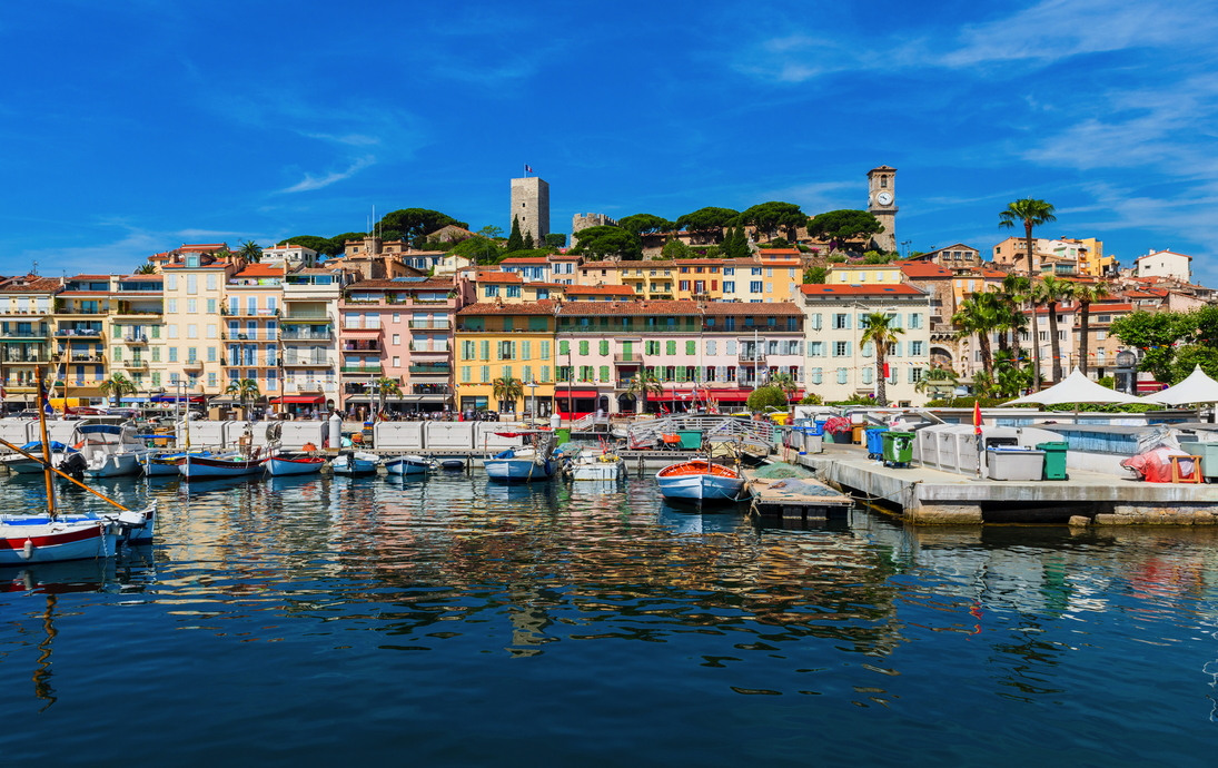 Yachthafen und Stadtzentrum von Cannes