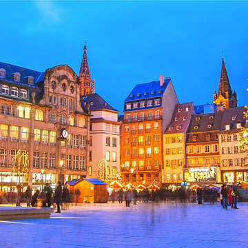 Weihnachtsmarkt in Straßburg im Elsass, Frankreich - © Alexi Tauzin - stock.adobe.com