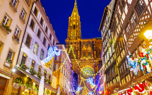 © MarinadeArt - stock.adobe.com Straßburger Weihnachtsmarkt, Frankreich