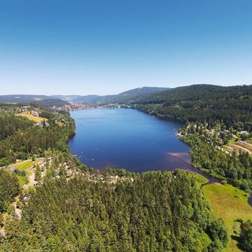 Blick auf den Titisee - © stefanasal - Fotolia