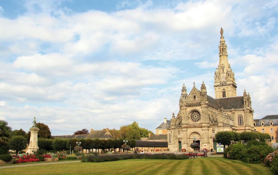 Basilique Sainte-Anne d'Auray